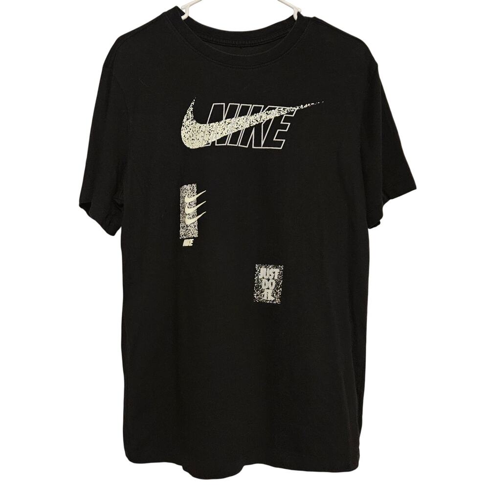 The Nike Tee Dri Fit tshirt
